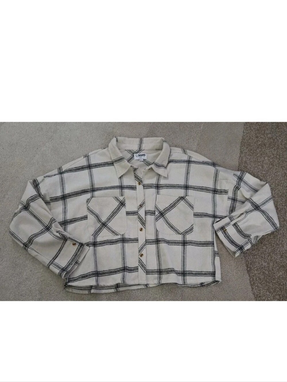 Ci Sono Plaid Cropped Button Down Lg